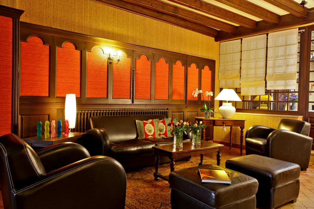 Logis Grand Hotel Pelisson Nontron Exteriör bild